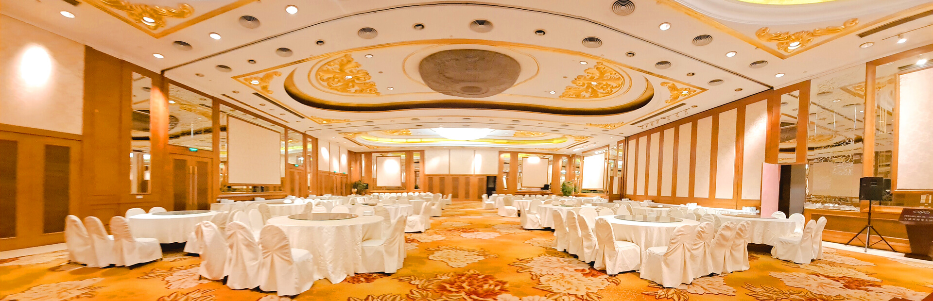 大连富丽华大酒店(图1)