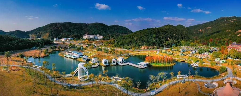 九游娱乐网址：北纬30°象山松兰山的蜕变：从“打卡地”到“生活场”(图5)